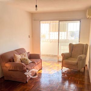 Apartamento En Venta En Pocitos 10295, 2 Dormitorios, Piso Alto Con Amplia Terraza Cerrada