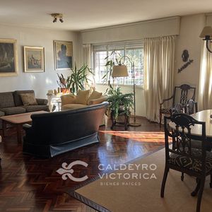 Venta Apartamento En La Blanqueada 10321, 3 Dormitorios Con Servicio, Terraza, Garaje Y Cochera