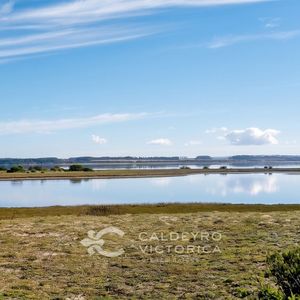 Campo En Venta En Rocha 9879, Con Costa Sobre La Laguna Grazón