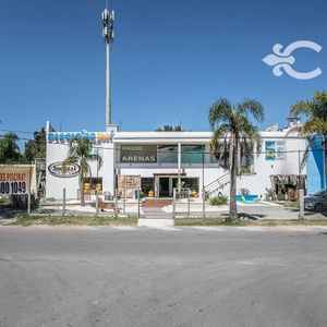 Venta Local Comercial En Avenida Giannattasio 5815