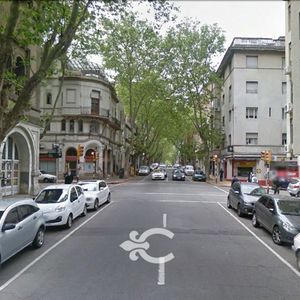 Edificio De Oficinas En El Centro Ref. 7007