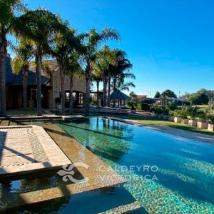 Casa En Marina De Santa Lucía 5249, Con Muelle Privado Y Amenities De Lujo