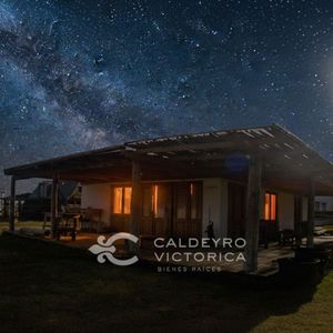 Casa En Venta En Cabo Polonio 8798, Rocha De 2 Dormitorios