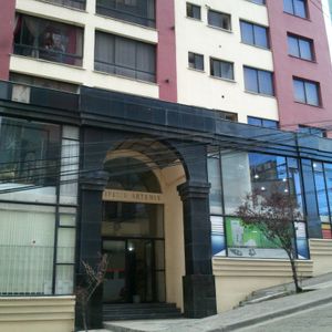 En Alquiler Oficina Sopocachi Planta Baja