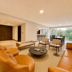 Departamento De Lujo En Venta – Equipetrol