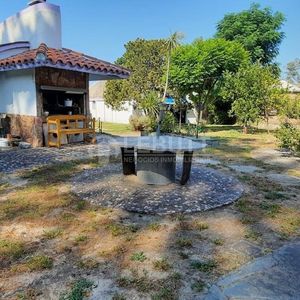 Venta Casa Gran Terreno  1200 Mts2. 2 Dormitorios 1 Baño Galpón. El Pinar