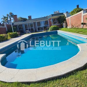Casa Venta Excelente  Rambla  4 Dormitorios 3 Baños. Barbacoa Piscina. Garaje