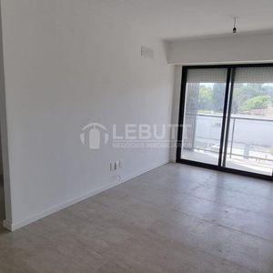 Estrene 1 Dormitorio Baño Completo Opcion Garage. Próximo Portones Shopping