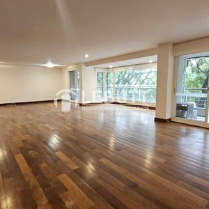 Apartamento En Alquiler 4 Dormitorios 5 Baños Garaje X 2 Punta Carretas