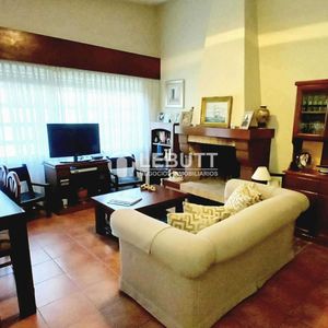 Alquiler Casa Punta Gorda 3 Dormitorios 2 Baños Cochera Jardin Parrillero