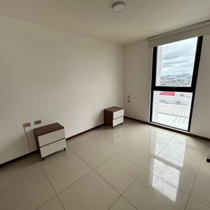 Departamento En Alquiler Cond Macororo 13