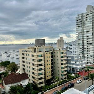 Divino Apto. En La Península, Gran Tza Con Vista Al Puerto Y La Brava, 2 Dorm.