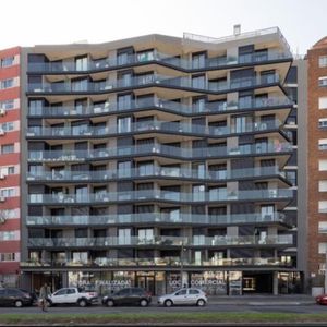 Ventura Boulevard - Torre Sanguinetti