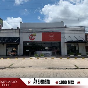 En Venta Sobre Avenida Terreno 