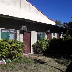 Alquilo Casa Equipetrol Sobre Avenida