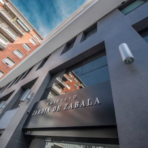 Alquiler - Apartamento U Oficina De Categoria 93 M2, Jardin De Zabala - Circ. Durango Y Washington (pza Zabala)