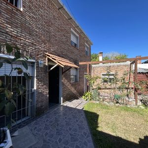 Venta De Casa Con 3 Dormitorios En Malvin