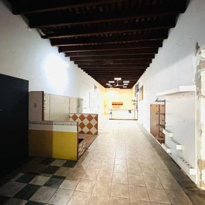 Alquiler De Local Comercial En Ejido Con 286 Mts2 En Centro