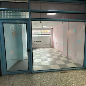 Alquiler De Local Comercial En Av. 18 De Julio Y Yaguaron En Centro