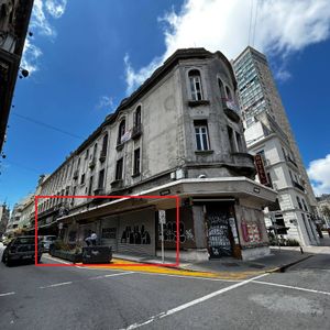 Alquiler - Local Comercial Gastronomico 80m2 En Ciudad Vieja - Bartolome Mitre Y Buenos Aires