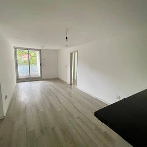 Alquiler De Apartamento  Dos Dormitorios En Golf Con Garaje
