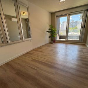 Alquiler - Apartamento Con Terraza En Cordon - Soriano Y Salto