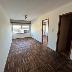 Alquiler De Apartamento En San Jose Con 1 Dormitorio En Centro