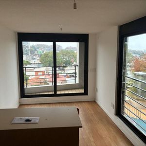 Cesion De Alquiler De Apartamento En Felipe Sanguinetti Con 2 Dormitorios En La Blanqueada