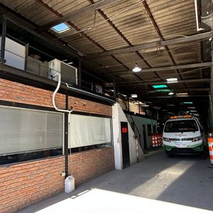 Venta De Deposito Con 534 Mts2 En La Blanqueada