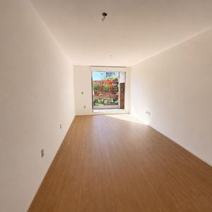 Venta De Apartamento Con 2 Dormitorios En Bella Vista