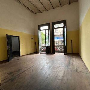 Cesion De Alquiler De Apartamento En Miguelete Con 1 Dormitorio Y Patio En Aguada