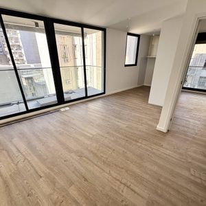 Venta De Apartamento Con 1 Dormitorio En Cordon. Vivienda Promovida