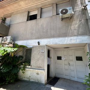 Venta De Padron, 2 Casas Y Local Comercial En Pocitos