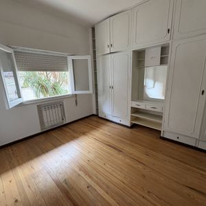 Alquiler  Apartamento Cpn Un Dormitorio En Pocitos Al Frente