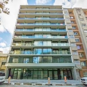 Alquiler De Garage En Calle Ana Monterroso De Lavalleja En Centro