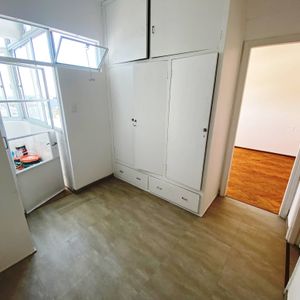 Venta De Apartamento Con 4 Dormitorios En Cordon. Con Renta!