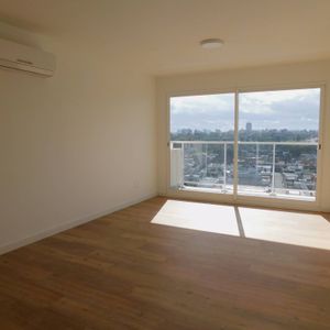 Alquiler Apartamento Por Rivera Tres Dormitorios En Pocitos