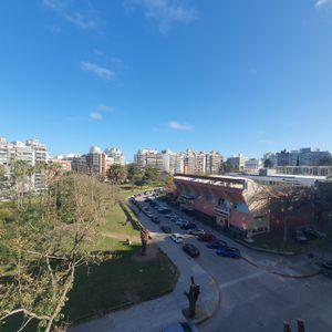 Venta Apartamento Tres Dormitorios Y Servicio, Punta Carretas