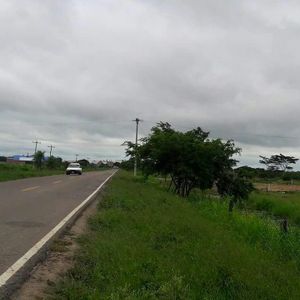  terreno Sobre Carretera A Okinawa