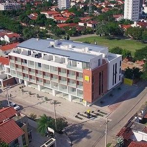 Monoambiente En Alquiler Para Vivienda O Puede Ser Con Muebles Para Oficina.