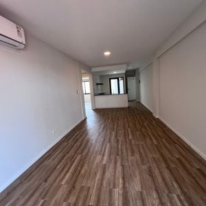 Departamento De 2 Dormitorios En Condominio - Green Lux 