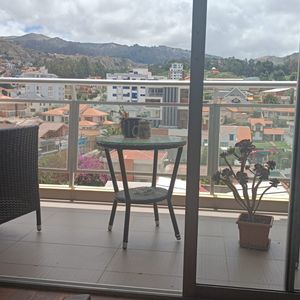 Departamento Amoblado Y Equipado En Alquiler – Calle 23 De Calacoto | Piso Alto