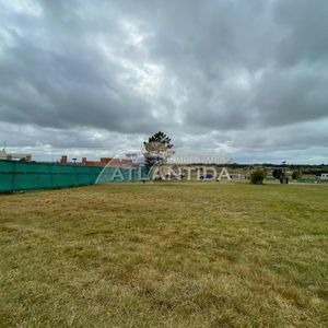 Lote Exclusivo En Barrio Privado La Tahona. Inm Atlántida.