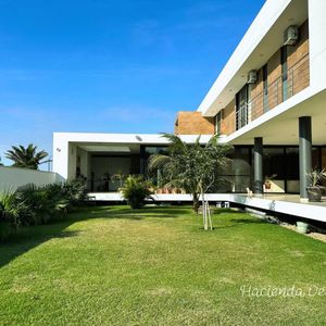 Casa En Venta - La Hacienda Del Urubo