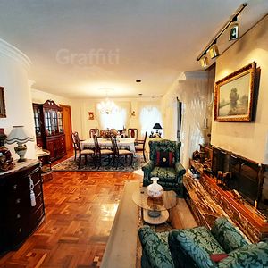 Casa En Venta En La Meseta Deachumani