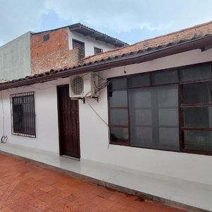 Alquiler Semi-independiente Zona Mutualista - Alemana