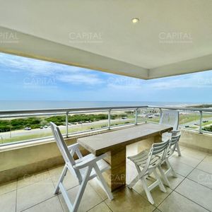 Apartamento En Torre Lobos Punta Del Este Tres Dormitorios En Suite