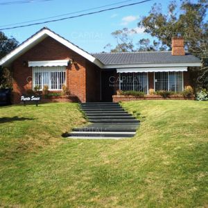 Casa En Alquiler Playa Mansa Punta Del Este