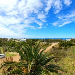 Muy Linda Casa En Venta Mirando Al Mar