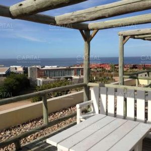Apartamento En Manantiales De Tres Dormitorios En La Barra, Manantiales